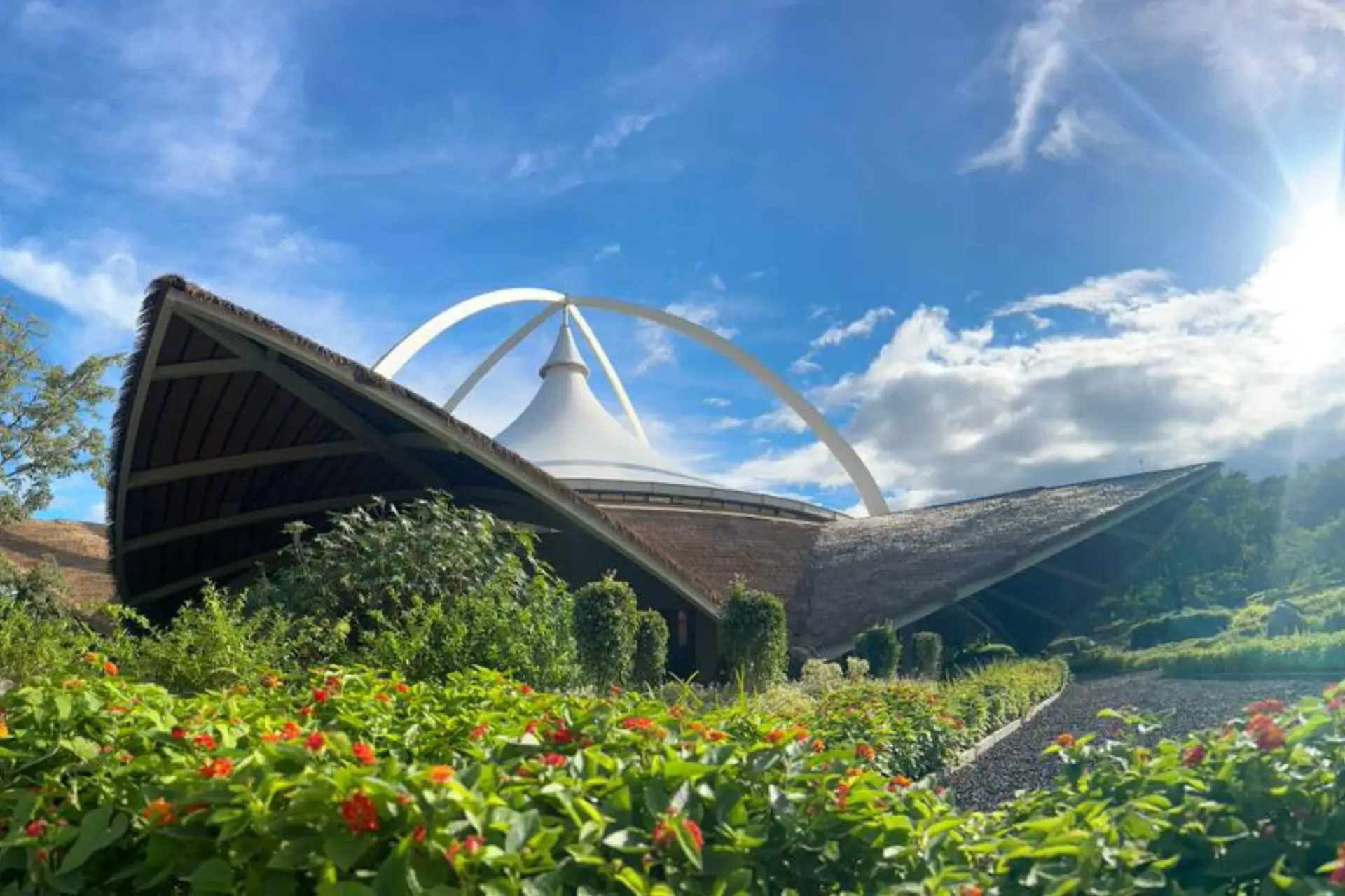 Swastik Insight – Guiding light for wisdom transfer, with Dhyan Vihar. Rejuvenation near Mumbai and Pune in a serene setting.